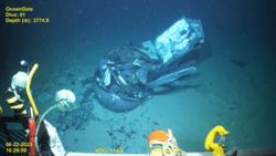 Wreckage of Titan submersible aft section.png