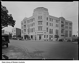 Archivo:Adelphi Hotel, Perth, 3 July 1936