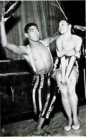 Archivo:Carmen and ailvin