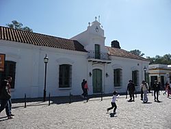 Archivo:Casa del Virrey Sobremonte en Luján 01