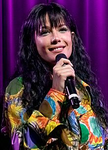 Archivo:Halsey September 2019