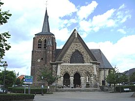 Archivo:Houthalen - Sint-Martinuskerk