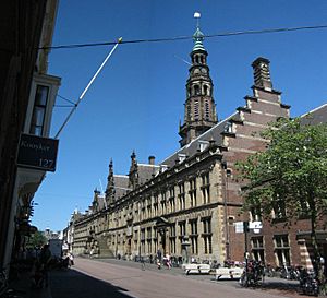 Archivo:Leiden - Ayuntamiento (Breestraat) 20060716