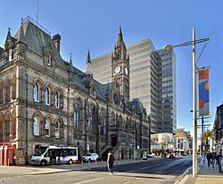 Middlesbrough Town Hall (geograph 7004634).jpg