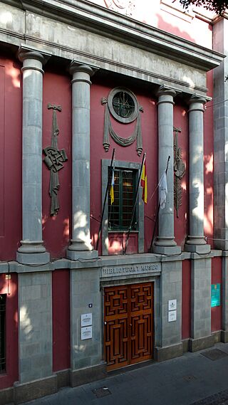 Museo Municipal Sta Cruz de Tenerife.JPG