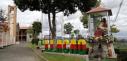 Parque Central Llacao.jpg