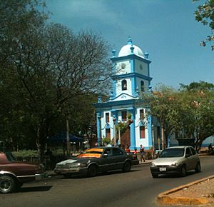 Archivo:PlazaBolivar-Cumarebo