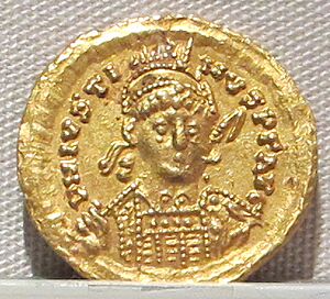 Archivo:Regno dei goti, teodorico e atalarico, emissione aurea, 518-526+526-527, 01