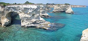 Archivo:Torre Sant'Andrea (Lecce)
