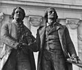 Bundesarchiv Bild 183-E0108-0008-021, Weimar, Goethe-Schiller-Denkmal, Nationaltheater