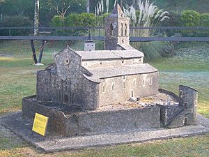 Archivo:Catalunya en Miniatura-Església de Nostra Senyora dels Àngels de Llívia
