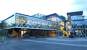 Archivo:FIBA headquarter
