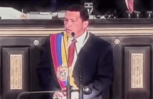 Archivo:Hugo Chávez sworn in 1999