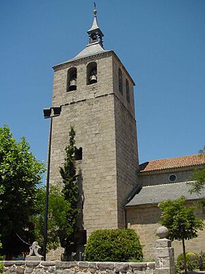 Archivo:Iglesia en Galapagar