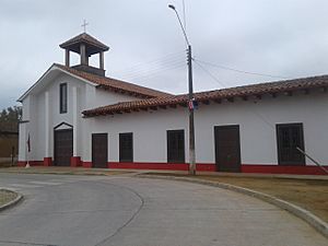 Archivo:Iglesia gualleco