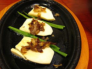 Archivo:Korean grilled dish-Songi gui-01-2