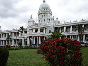 Archivo:Lalitha Mahal Palace 2007
