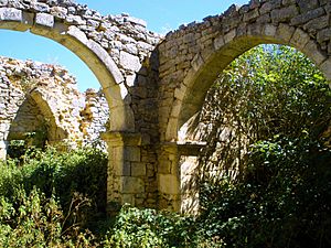 Archivo:Lorilla - Iglesia de San Pedro Apóstol 2