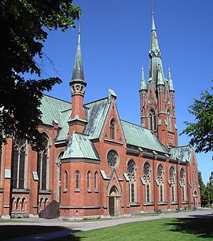 Archivo:Matteuskyrkan, Norrköping, juli 2005