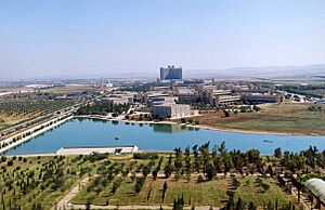 Archivo:Reservoir (Jordan University of Science and Technology)
