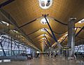 Terminal 4 del aeropuerto de Madrid-Barajas, España, 2013-01-09, DD 09