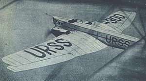 Archivo:Tupolev TB-1 Strana Sovyetov