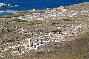 Archivo:View of Delos 01