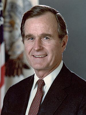 Archivo:1988 Bush (cropped2)