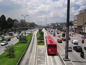 Archivo:Avenida NQS Bogotá