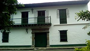 Archivo:Casa en el Casco Urbano de la Ciudad de Honda