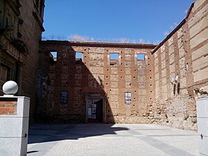 Archivo:Colegio de los Jesuitas Oropesa