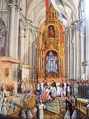 Archivo:Coronamiento Iturbide
