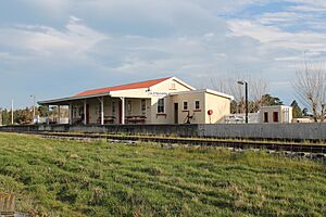 Archivo:Glenmark Station (Weka Pass Railway)