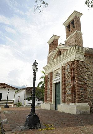 Archivo:Iglesia de La Chinca