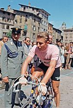 Archivo:Jacques Anquetil 1967