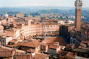 Archivo:Siena-view
