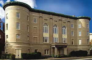 Archivo:Tuckerman exterior