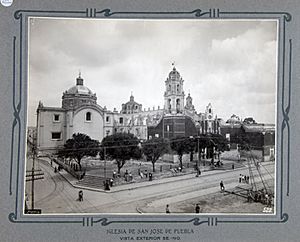 Archivo:Vista de conjunto (San José de la Puebla)