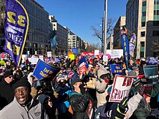 Archivo:-StoptheShutdown Rally - Washington, DC (45969451204)