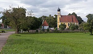 Archivo:Amerdingen, katholische Pfarrkirche Sankt Vitus DmD-7-79-112-3 foto4 2016-08-03 16.29