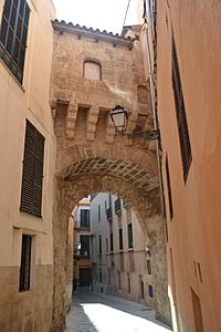 Archivo:Arc de l'Almudaina