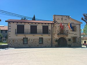Archivo:Ayuntamiento de La Losa