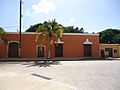 Casa donde se hospedó Carlota de México, Sisal, Yucatán, México. - panoramio