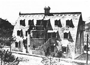 Archivo:Chalet Catllaràs (1905)B2