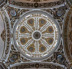 Archivo:Cupula Iglesia de los Martires Malaga