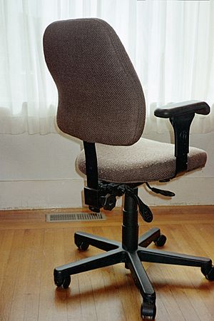 Archivo:Desk chair