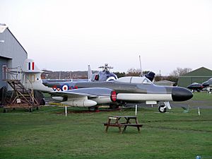 Archivo:Gloster meteor NF.14 at MAM