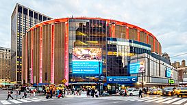 Madison Square Garden (MSG) - Full (48124330357).jpg