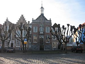 Archivo:Markt - stadhuis - Geertruidenberg