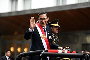 Archivo:PARADA Y GRAN DESFILE CÍVICO MILITAR 2019 - 48408100032